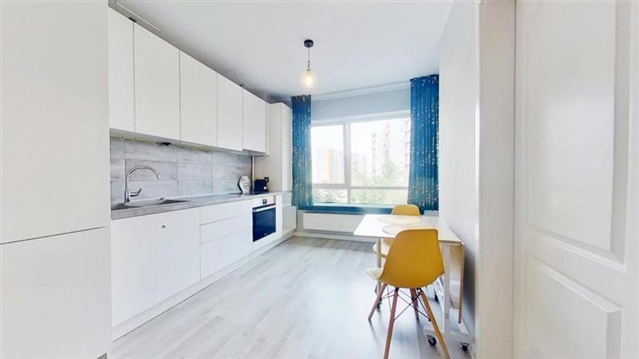 Apartament cu 2 camere decomandat, mobilat în Avantgarden