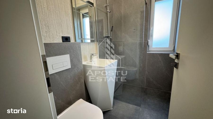 Casă cu 3 camere cu Teren 338 Mp în Central