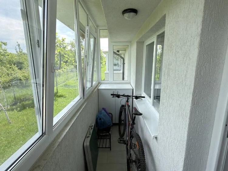 Apartament cu 2 camere decomandat în 1 Decembrie