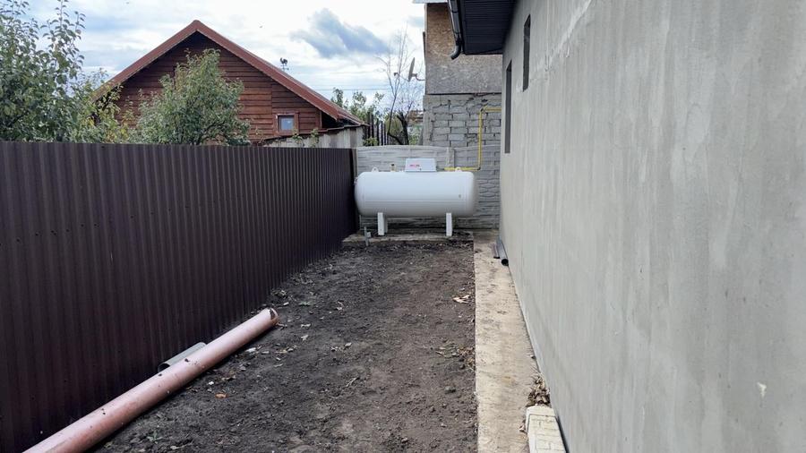 Casă individuală cu 3 camere cu Canalizare în Stâlpu