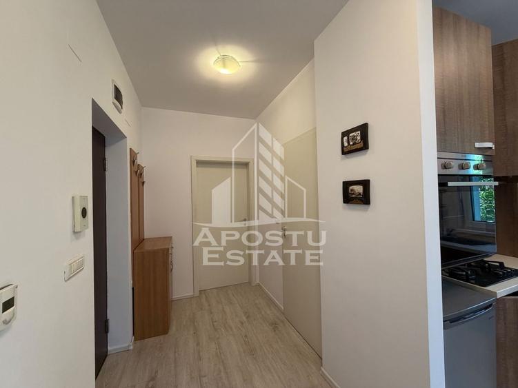 Apartament cu 2 camere semidecomandat, mobilat în Dumbrăvița
