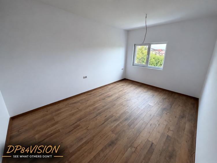Casă cu 4 camere în Ghiroda