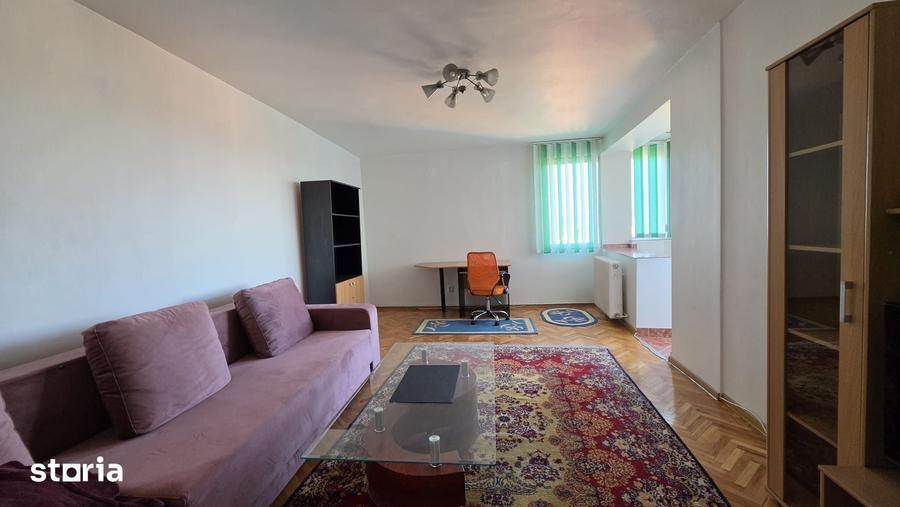 Apartament cu 3 camere decomandat în Ultracentral
