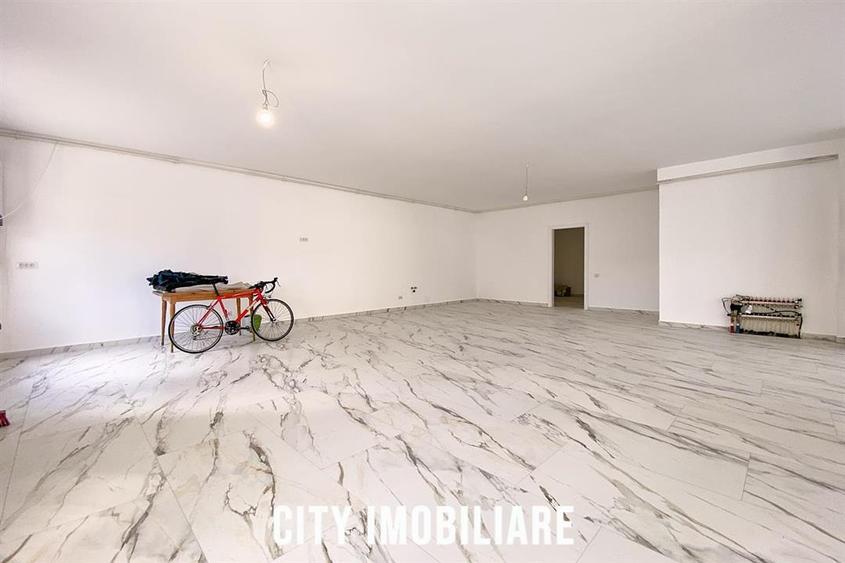 Spațiu comercial, de 135 mp, în Bulgaria