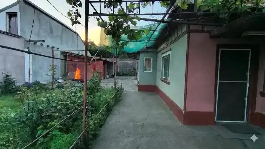 Casă cu Teren 294 Mp în Inel II
