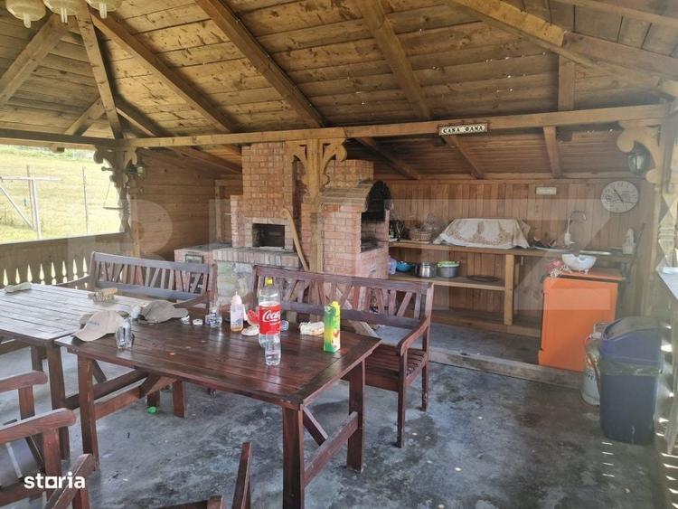 Casă cu 3 camere cu Teren 3300 Mp în Mihai Viteazu