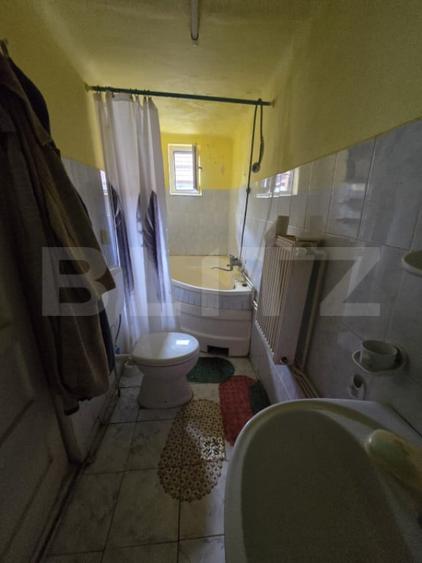 Casă cu 2 camere cu Teren 719 Mp în Chinari