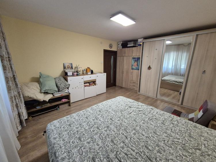 Apartament cu 2 camere decomandat în Ștefan cel Mare