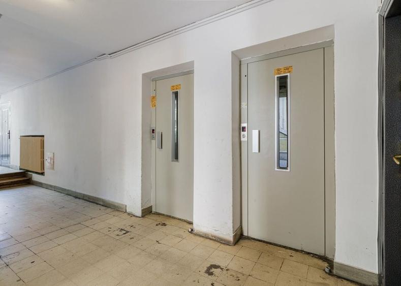 Apartament cu 2 camere semidecomandat în Gara de Nord