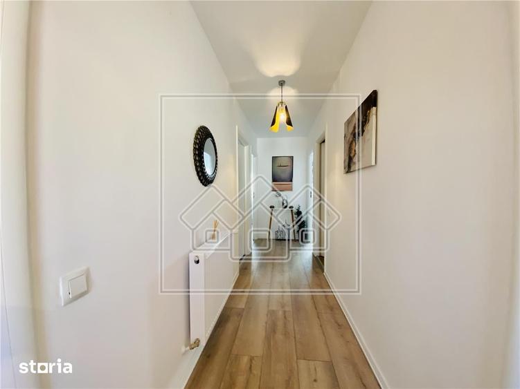 Casă cu 5 camere cu Teren 287 Mp în Central