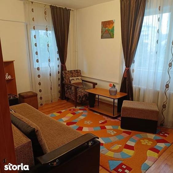Garsonieră decomandată în Central