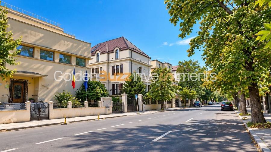 Casă individuală cu 21 camere cu Canalizare în Grădina Icoanei