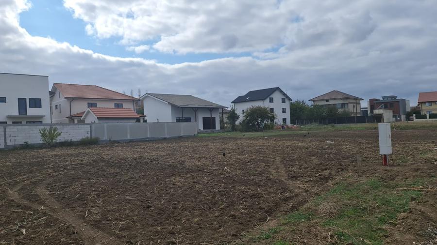 Teren Construcții intravilan de 1000 mp, în Km 5