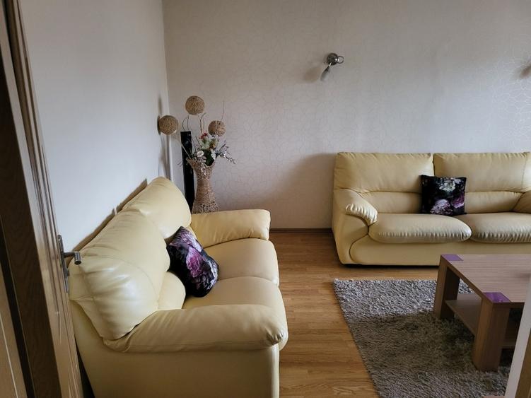 Apartament cu 3 camere decomandat în Mărăști