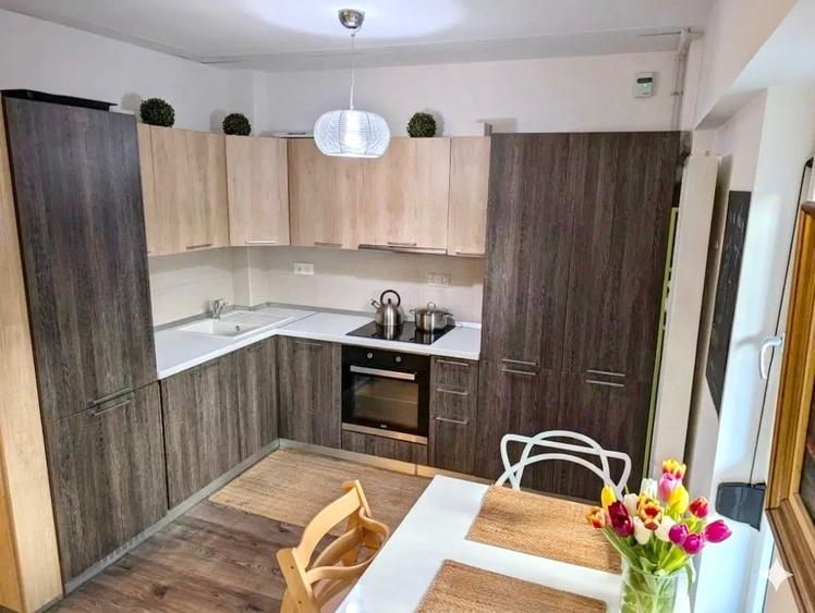 Apartament cu 3 camere semidecomandat, mobilat în Floreasca
