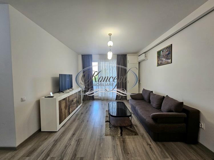 Apartament cu 2 camere semidecomandat, mobilat în Între Lacuri
