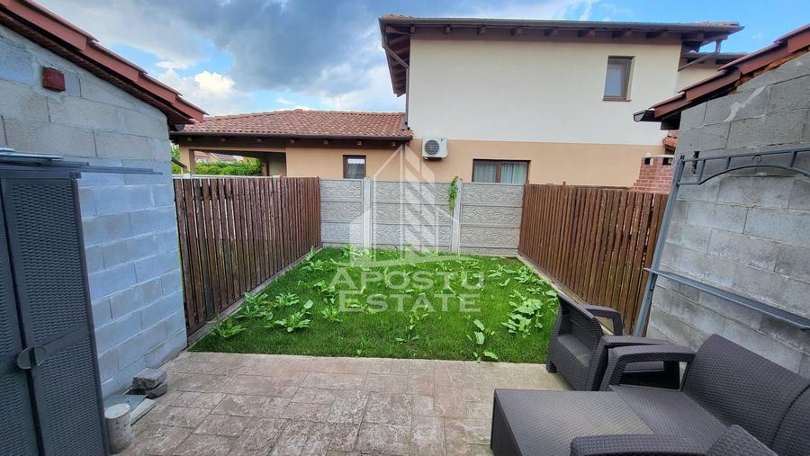 Casă cu 4 camere cu Canalizare în Dumbrăvița