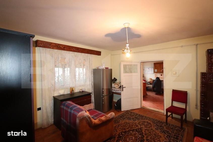 Casă cu 3 camere cu Teren 1783 Mp în Central