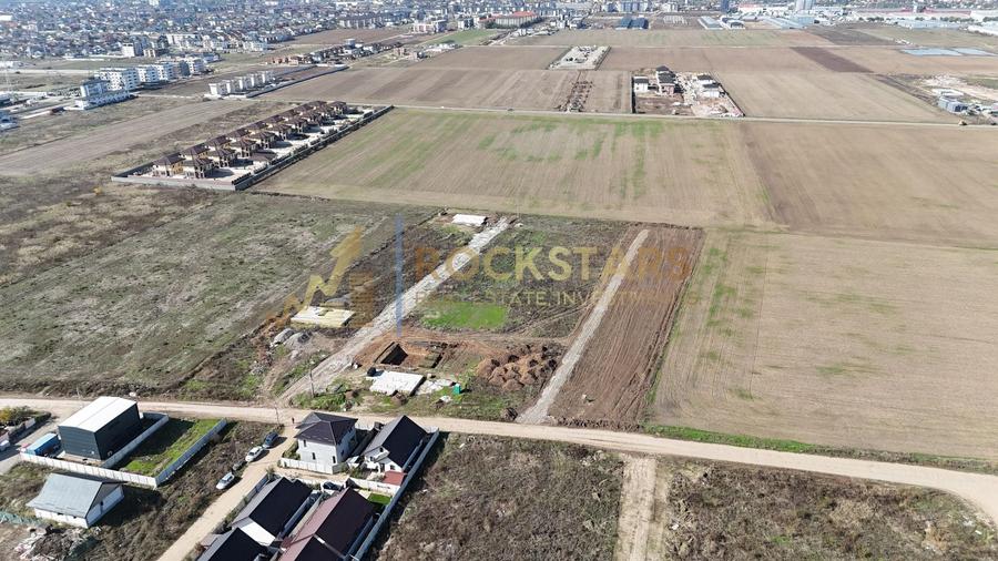 Teren Construcții intravilan de 370 mp, în Dobroești