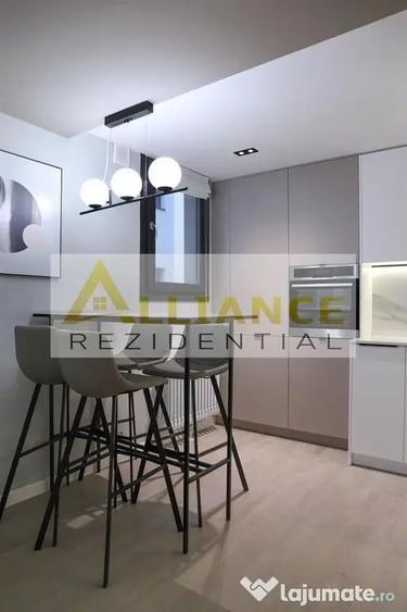 Apartament cu 3 camere decomandat în Nordului