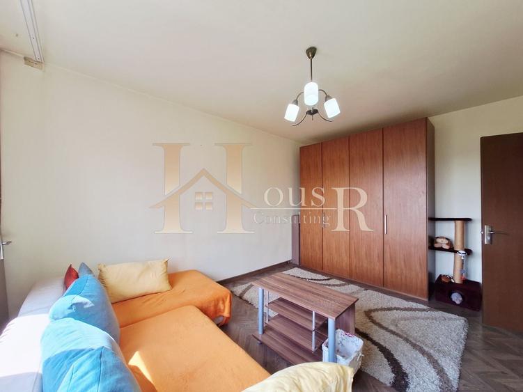 Apartament cu 3 camere decomandat, mobilat în Circumvalațiunii