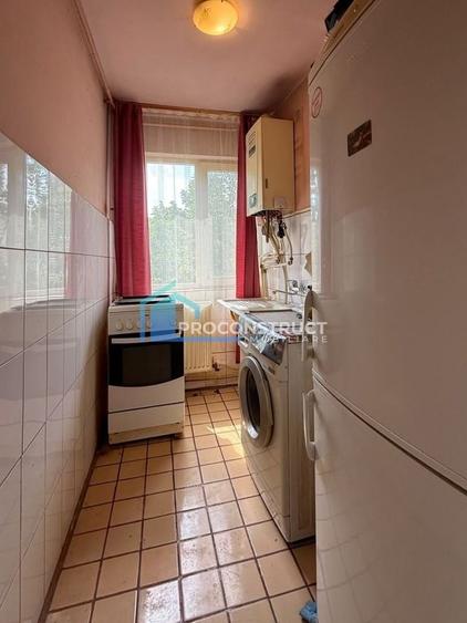 Apartament cu 3 camere nedecomandat, mobilat în Șagului