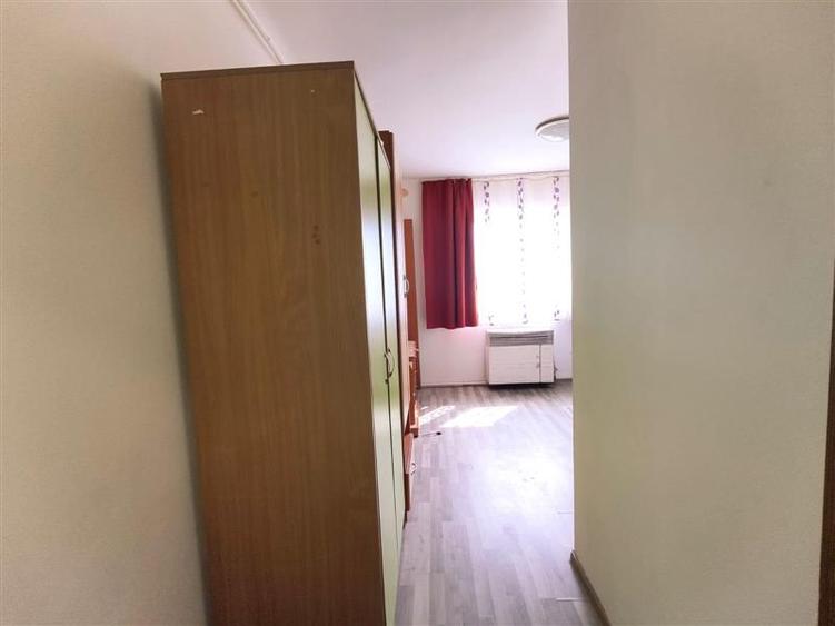 Garsonieră decomandată în Lazaret