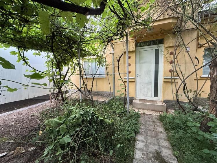 Casa 2 camere - zona Cantacuzino - 2