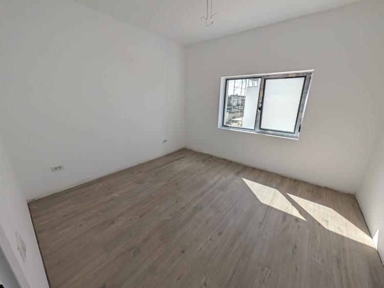 Apartament cu 3 camere în Tunari
