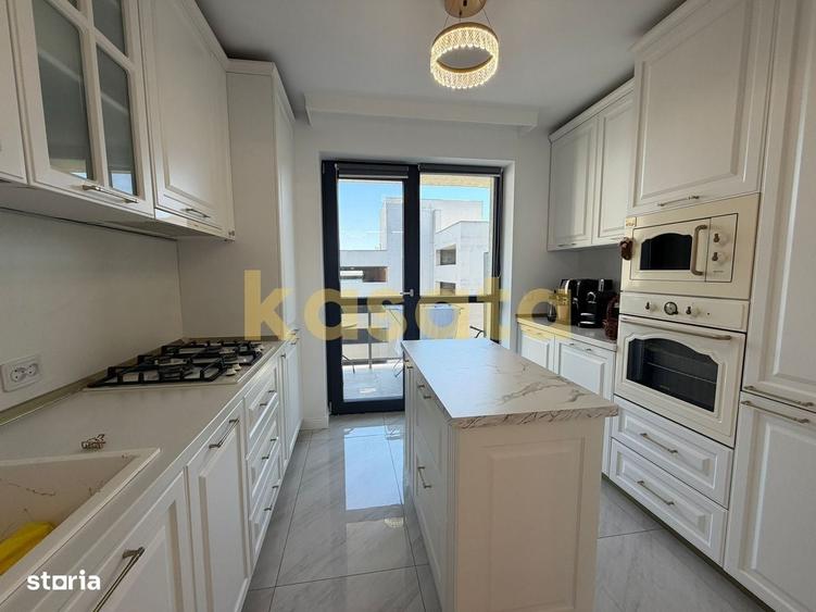Apartament cu 3 camere decomandat în Central