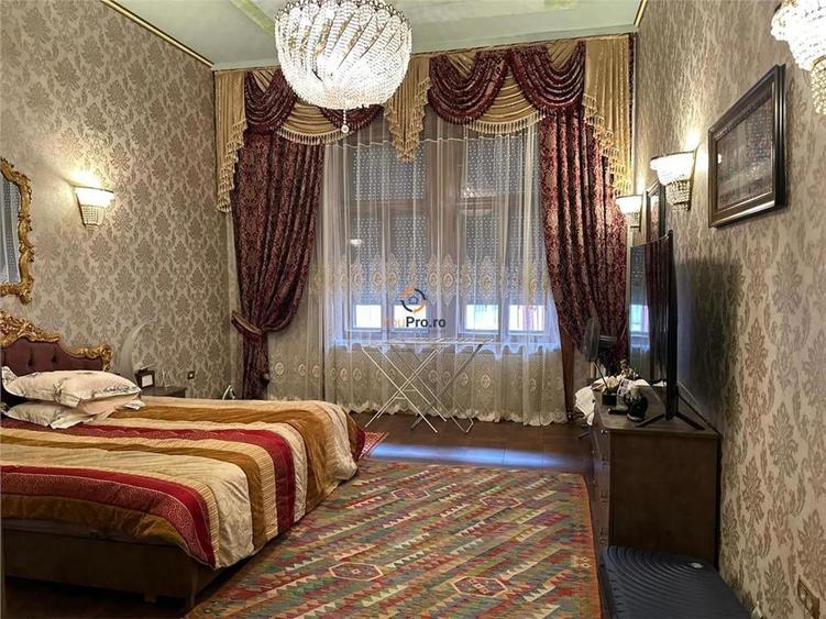 Apartament cu 3 camere decomandat în P-ța Unirii
