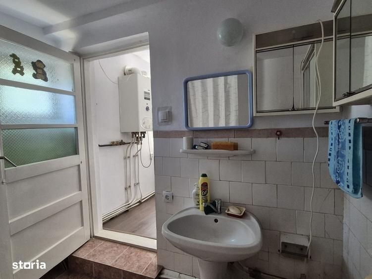 Casă cu 2 camere în Cuza Vodă