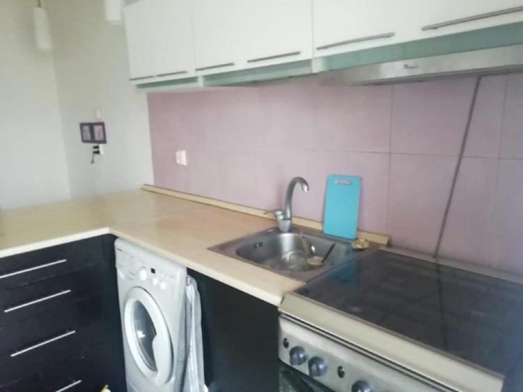 Apartament cu 3 camere decomandat, mobilat în Grigorescu