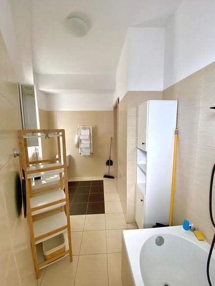 Apartament cu 2 camere semidecomandat în Elvila