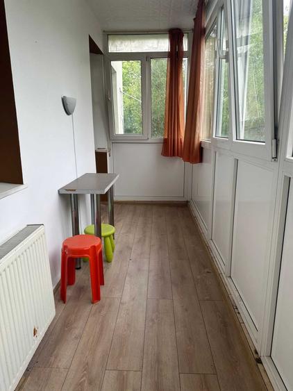Apartament cu 2 camere decomandat în Drumul Taberei
