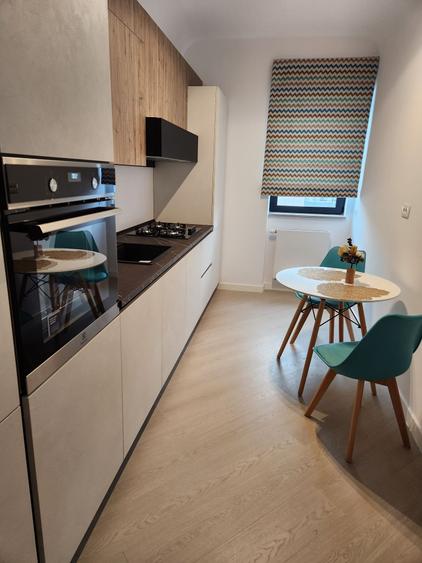 Proprietar inchiriez, studio Cortina North - 2