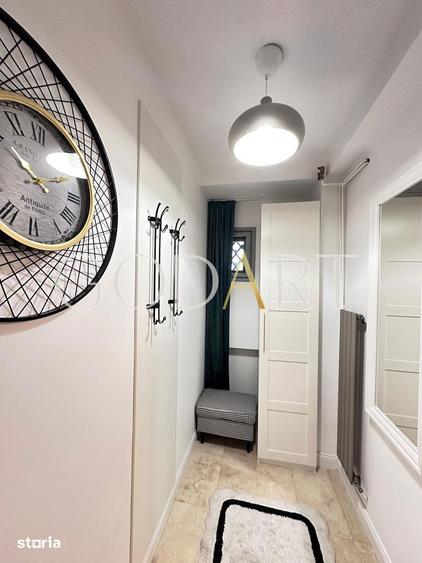 Apartament cu 2 camere, mobilat în Victoriei