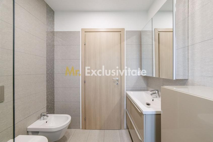Apartament cu 3 camere decomandat, mobilat în Central