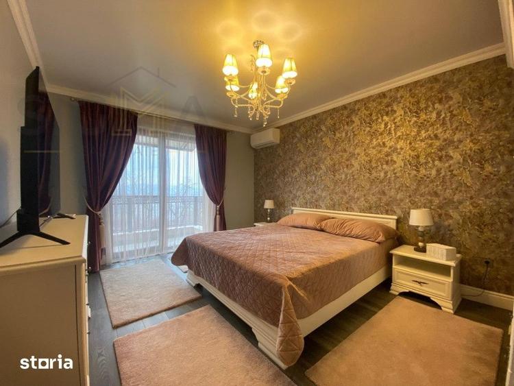 Casă cu 5 camere cu Piscina în Gruia