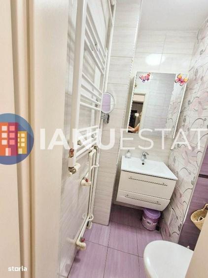 Apartament cu 3 camere semidecomandat în Tineretului