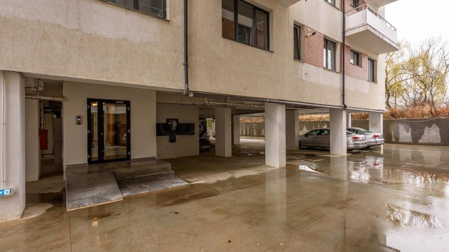 Apartament cu 2 camere semidecomandat, mobilat în Aviației
