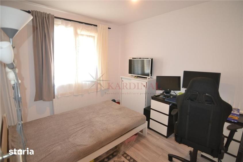 Apartament cu 2 camere semidecomandat în Florilor