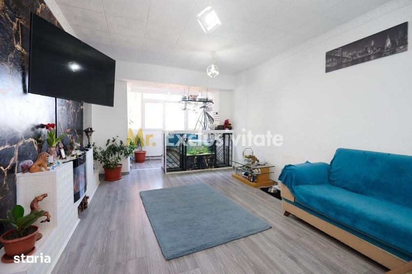 Apartament cu 4 camere decomandat în Central