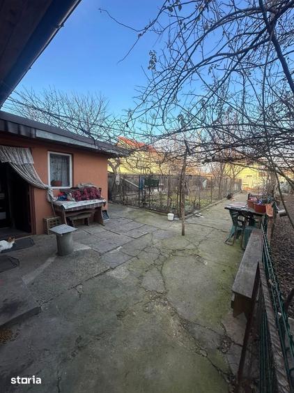 Casă cu 4 camere cu Teren 410 Mp în Central