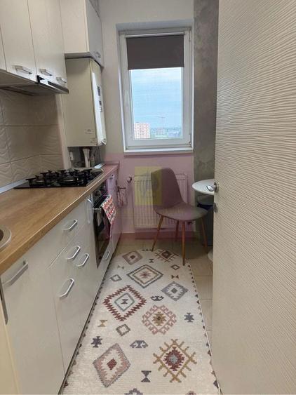 Apartament cu 2 camere semidecomandat în Theodor Pallady