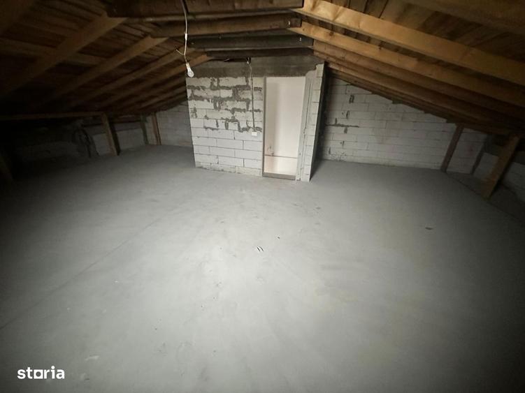 CASA TIP DUPLEX, 4 CAMERE, TOATE UTILITATILE, TEREN 245 MP, COMIS 0% - 4