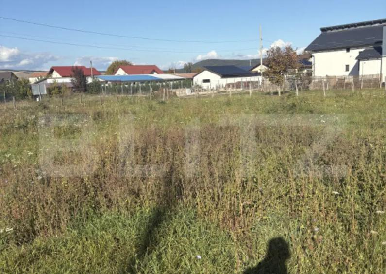 Teren intravilan de vanzare, 1200 mp, zona Micesti - 2
