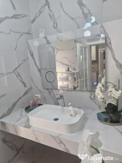 Studio 2 camere Lux strada Democratiei - 12
