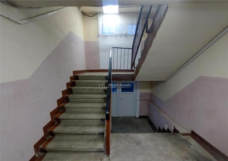 Oravita, Apt.2 Cam, la Cheie, Decomandat, ZERO COMISION - 4