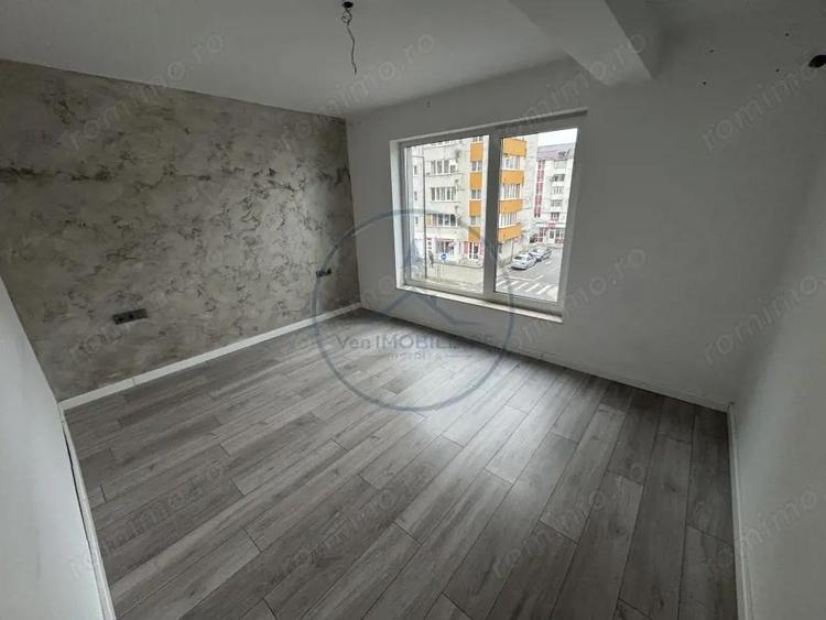 Spa?iu comercial de inchiriat - zona excelenta! Str. Nasaudului - 2